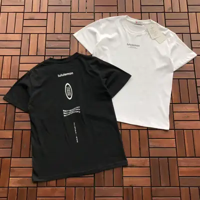 LULULEMON T-Shirt