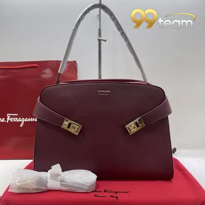 FERRAGAMO