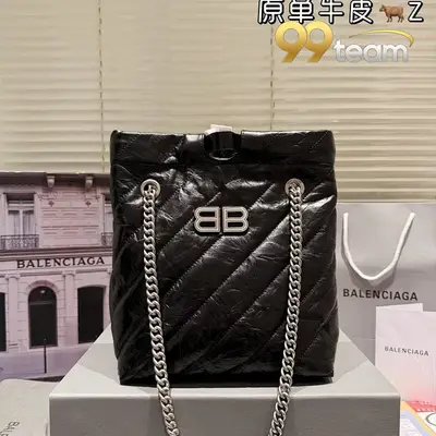 BALENCIAGA | Item ID: 21901