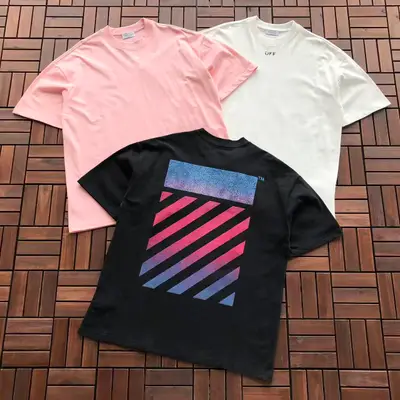 OFF-WHITE T-Shirt