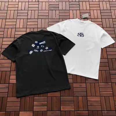 BALENCIAGA T-Shirt