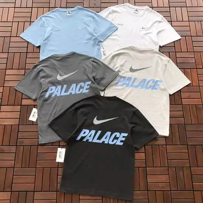 NIKE T-Shirt