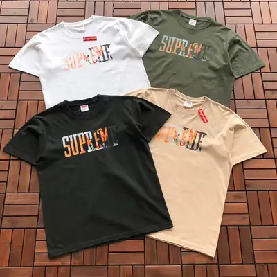SUPREME T-Shirt