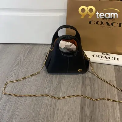 COACH | Item ID: 04549