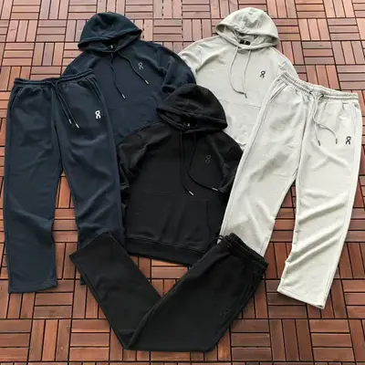 ON RUNNING Hoodie