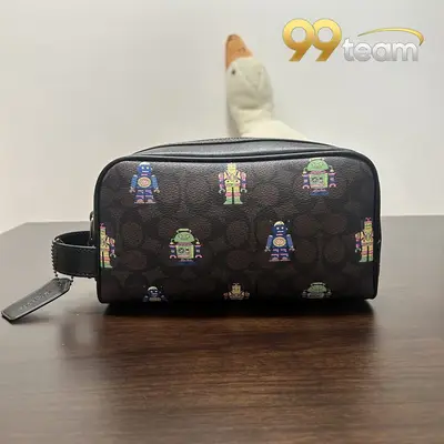 COACH | Item ID: 04621