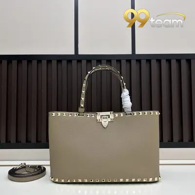VALENTINO | Item ID: 18789