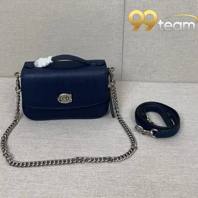 COACH | Item ID: 04876