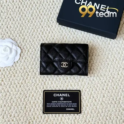 CHANEL | Item ID: 02821