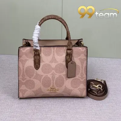 COACH | Item ID: 04896