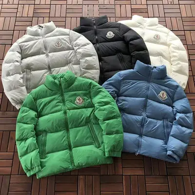 MONCLER Jacke