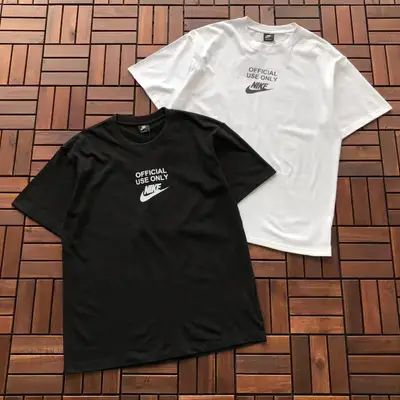 NIKE T-Shirt