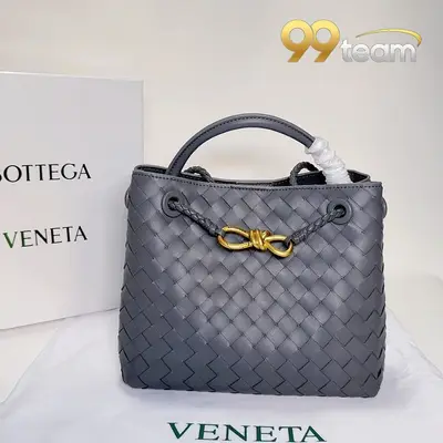 BOTTEGA VENETTA | Item ID: 20785