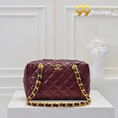 CHANEL | Item ID: 02619