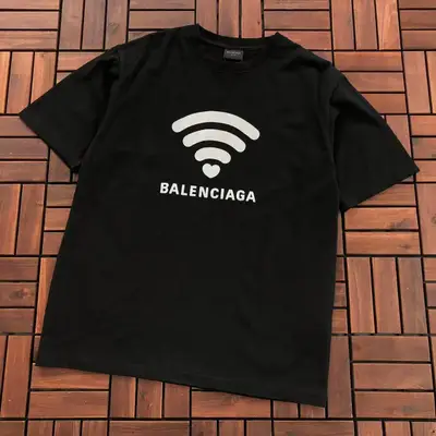 BALENCIAGA T-Shirt