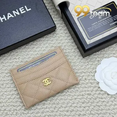 CHANEL | Item ID: 00495