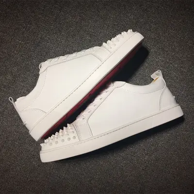 LOUBOUTINS