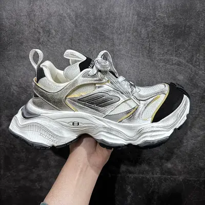 BALENCIAGA