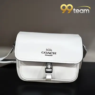 COACH | Item ID: 04854
