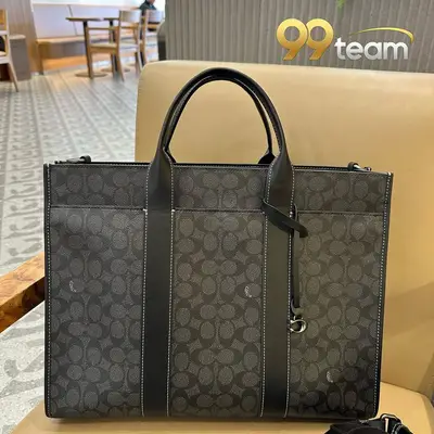 COACH | Item ID: 04993