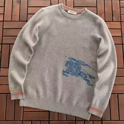 BURBERRY Sweater