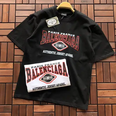 BALENCIAGA