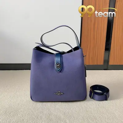 COACH | Item ID: 04879