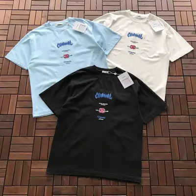 CHANEL T-Shirt