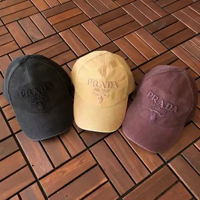 PRADA Cap