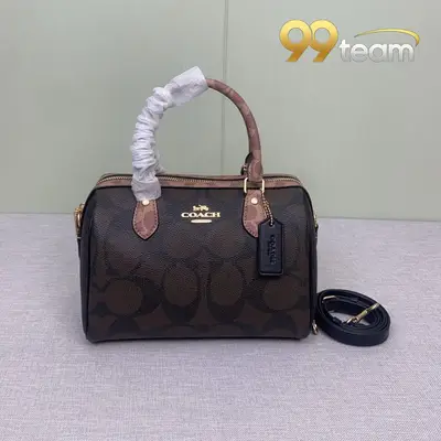 COACH | Item ID: 04889
