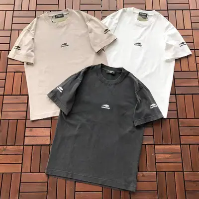 BALENCIAGA T-Shirt