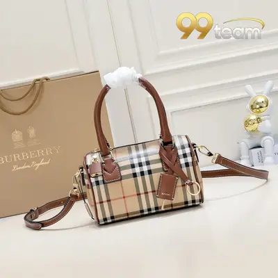 BURBERRY | Item ID: 21403