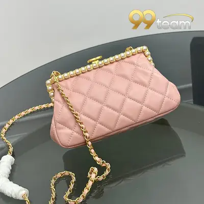 CHANEL | Item ID: 00028