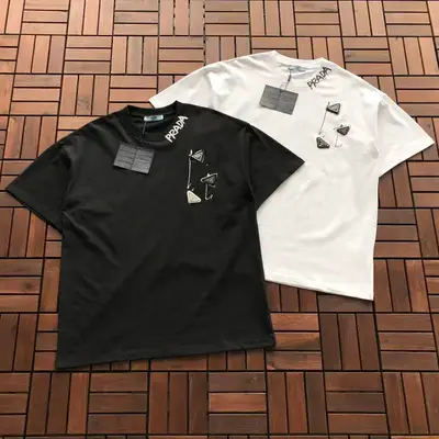 PRADA T-Shirt