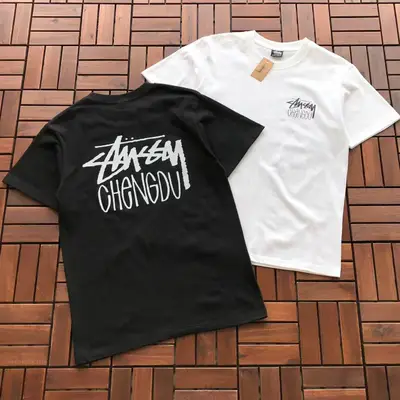 STUSSY T-Shirt