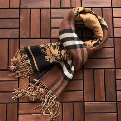 BURBERRY Schal