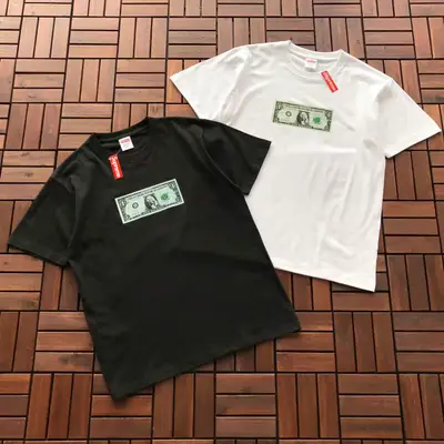 SUPREME T-Shirt