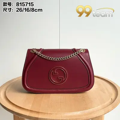 GUCCI | Item ID: 16334