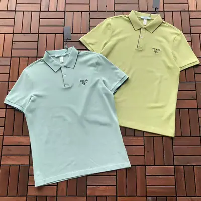 PRADA T-Shirt