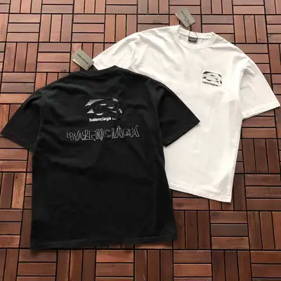 BALENCIAGA T-Shirt