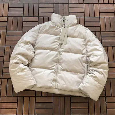 MONCLER Jacke