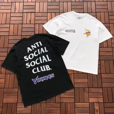ANTI SOCIAL SOCIAL CLUB T-Shirt
