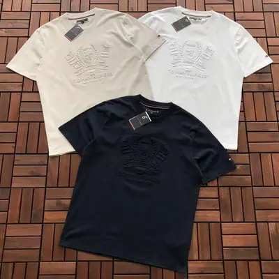 TOMMY HILFIGER T-Shirt