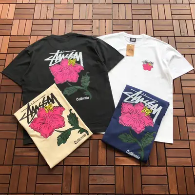 STUSSY T-Shirt