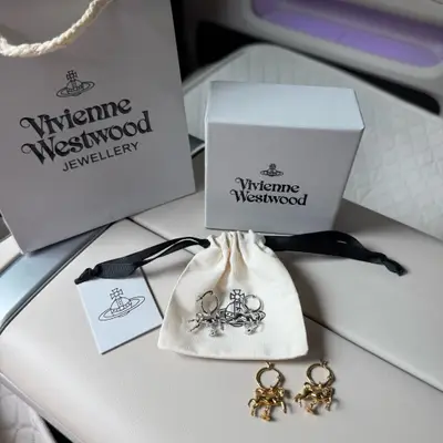 VIVIENNE WESTWOOD Schmuck