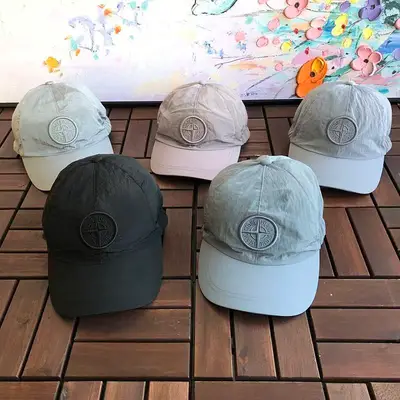 STONE ISLAND Cap
