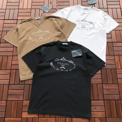 PRADA T-Shirt