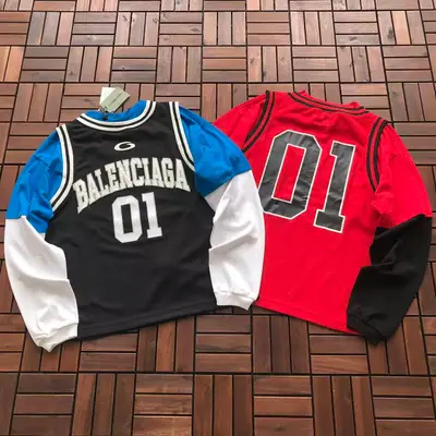 BALENCIAGA