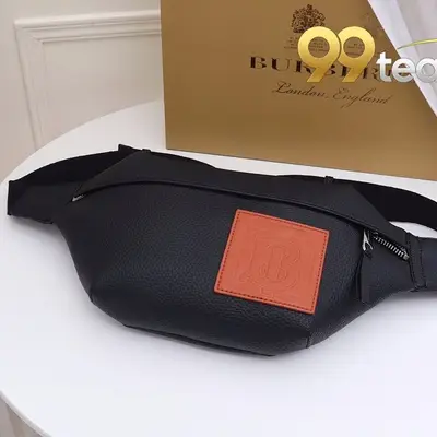 BURBERRY | Item ID: 21405
