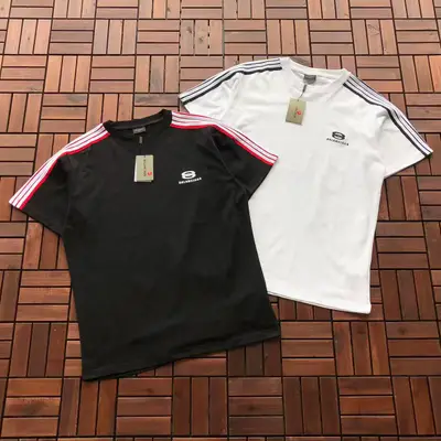 BALENCIAGA T-Shirt